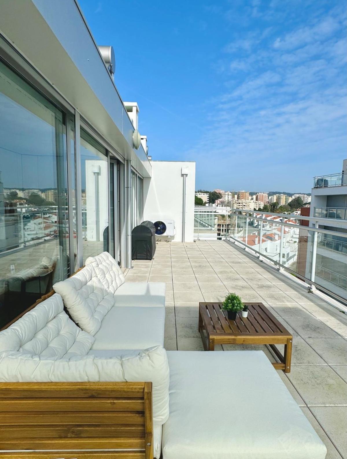 Studio With Huge Rooftopterrace - Free Parking Apartment Figueira da Foz Exterior photo